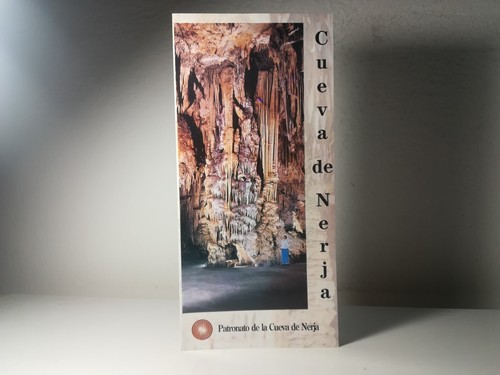 Grotta crueva neja - grotta, spagna